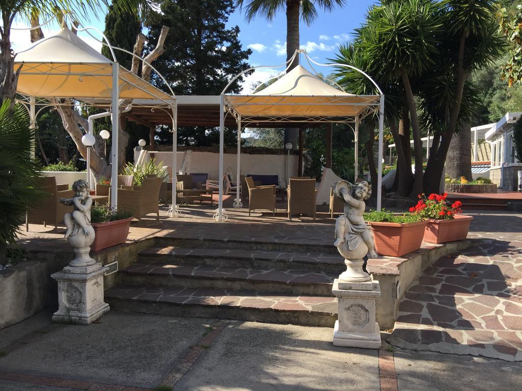Hotel Villa Al Parco Forio di Ischia المظهر الخارجي الصورة